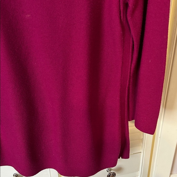 Talbots Raspberry Long Sleeve Top - Picture 6 of 7